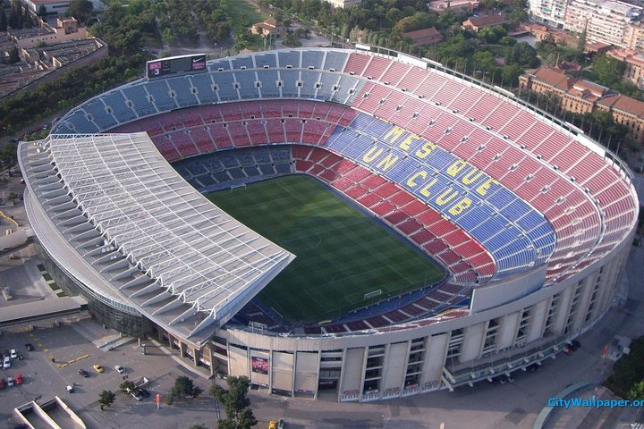 Private 4h Tour Of Camp Nou And Most Emblematic Sites Of Barcelona with pick up - Image 1