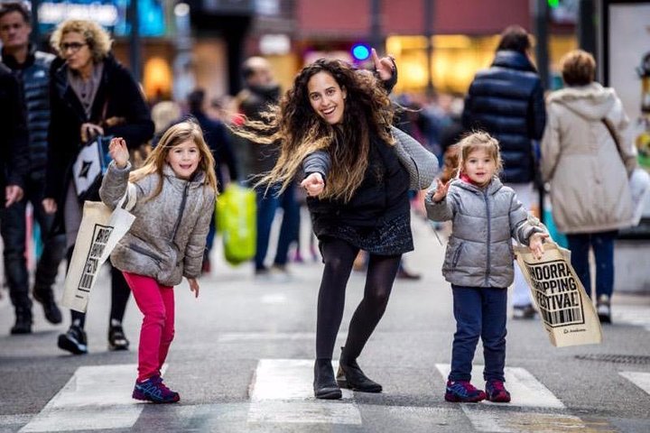 Private Andorra Tour : Sightseeing & Shopping + Local Lunch - Image 1