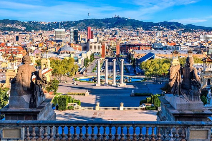 Private Customized Barcelona Tour by Mercedes VIP Bus and Personal Expert Guide - Image 1