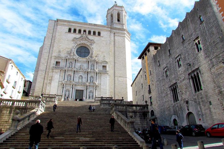 Private Girona and Costa Brava Tour from Barcelona - Image 2