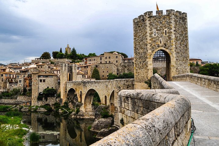 Private Tour: Get into one of the oldest medieval cities in Europe – Girona - Image 2