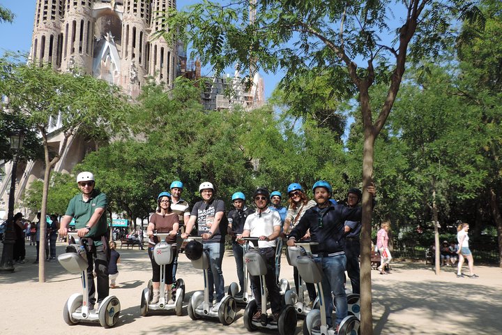 Sagrada Familia - 2H Segway Tour - Image 2