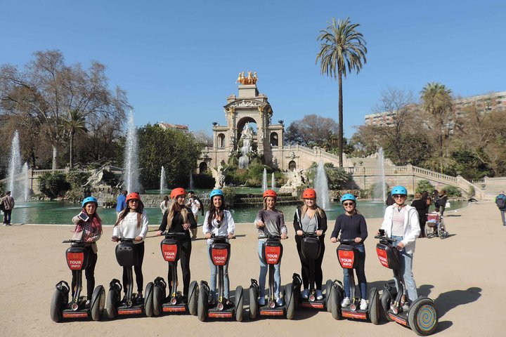 Sagrada Familia - 2H Segway Tour - Image 4