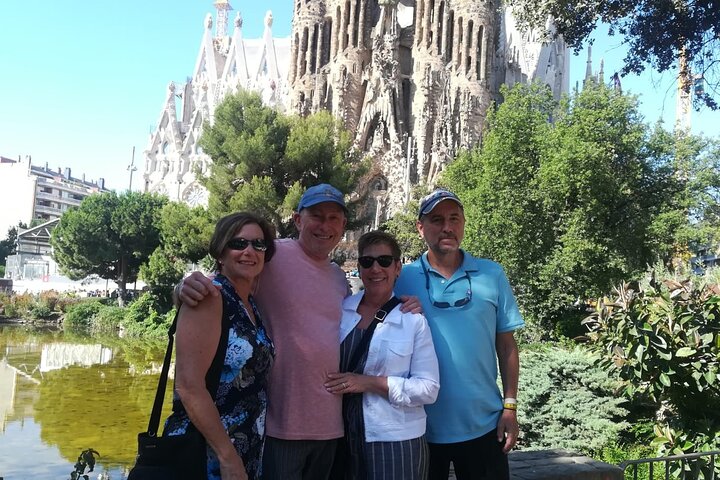 Sagrada Familia Private Tour - Unlock the mysteries of Gaudi - Image 2