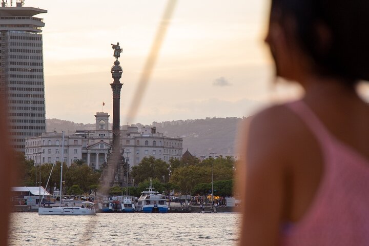 Seaside Wonders Tour in Barcelona - Image 4