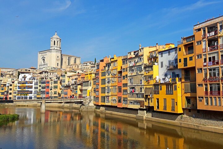 Visit Tossa De Mar and Girona for 8 Hours from Barcelona - Image 1