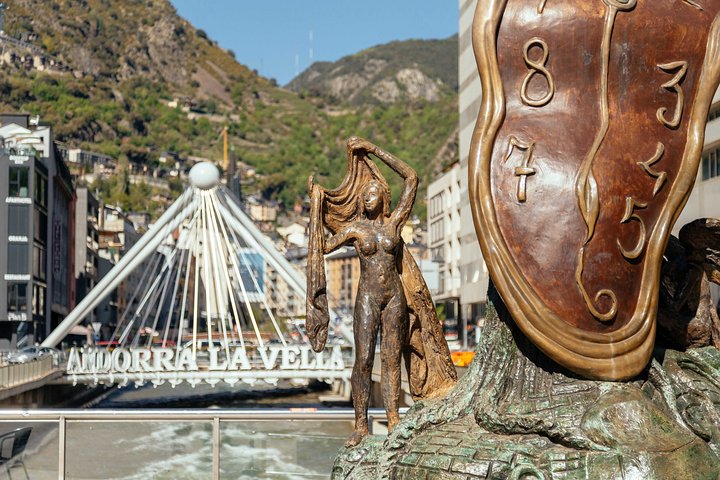 With Locals City Escape: Andorra PRIVATE Day Trip by PRIVATE Car  - Image 5