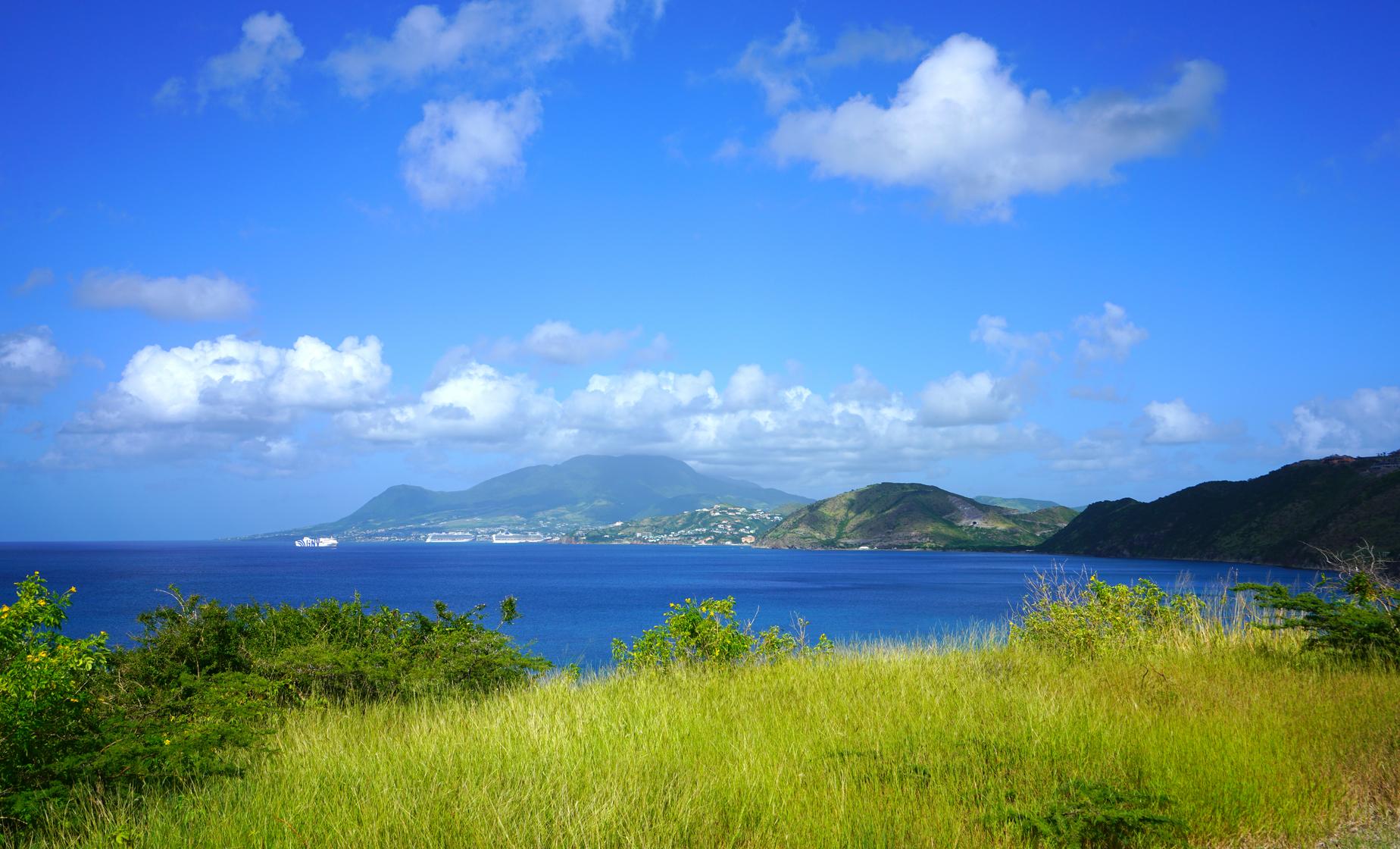 Panoramic Full Island Tour with Lunch and Beach - Image 1