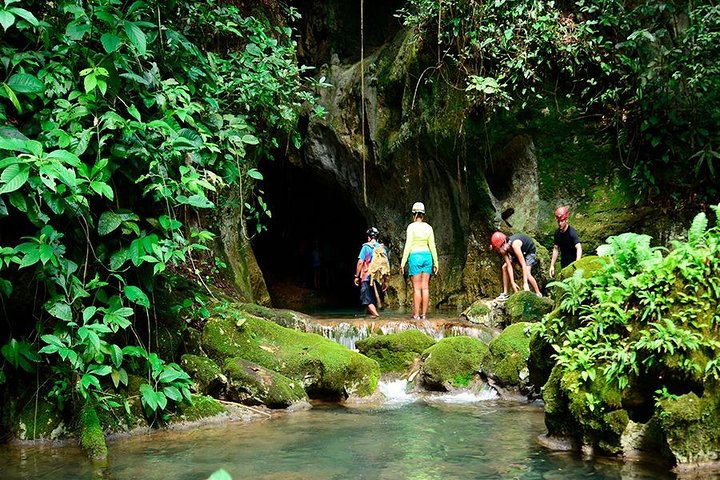 A.T.M Cave (Actun Tunichil Muknal) from San Pedro - Image 2
