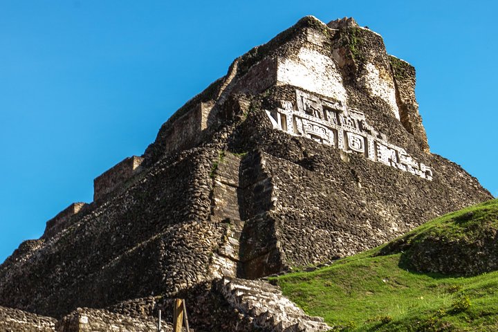 Belize City to Xunantunich Mayan Ruins - Image 1