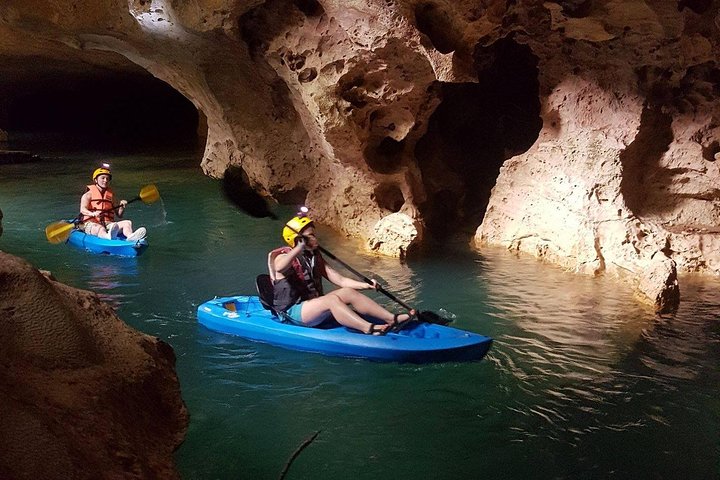 Cave Kayaking & Ziplines in Nohoch Che’en Park from Belize City - Image 5