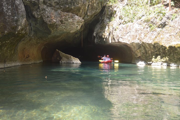 Cave-kayaking Ziplining Experience for San Pedro Ambergris Caye Guest - Image 3