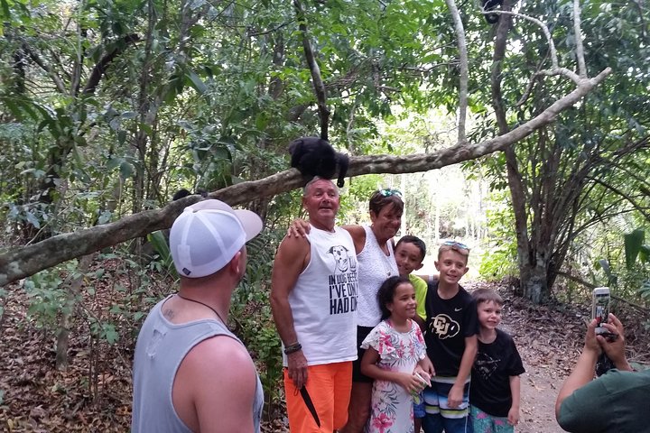 Howler Monkey Sanctuary Tour from Belize City - Image 3
