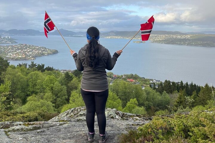 3-Hour Private Norwegian Hiking Experience with Local Guide - Image 2