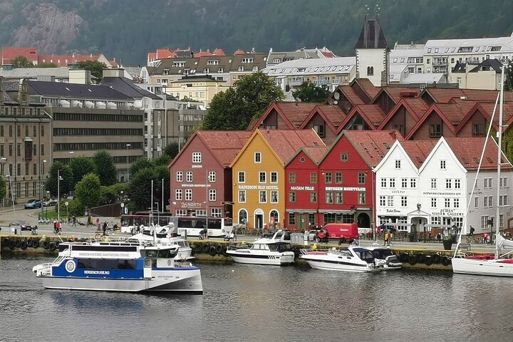 Bergen Cruise - Guided City & Harbor Sightseeing - Image 1