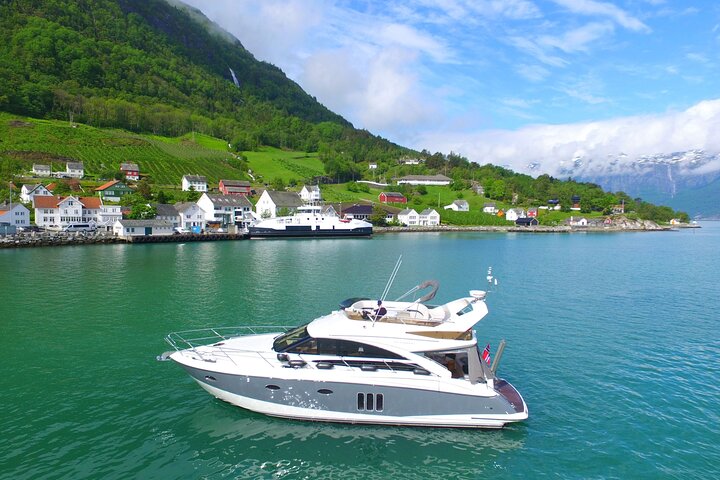 Bergen - Ullensvang private cruise, one way - Image 1