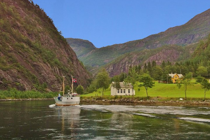 PRIVATE GUIDED TOUR: Secrets of the Fjords - the Osterfjord and Mo, 6-7 hours - Image 2