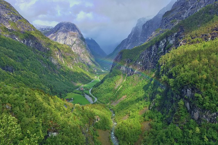 PRIVATE GUIDED TOUR: The Heart of Norway – Viking Special, 8-9 hours – SUMMER - Image 5