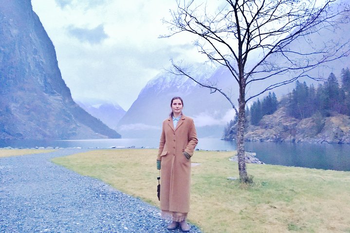PRIVATE GUIDED TOUR: The Heart of Norway – Viking Special, 8-9 hours – WINTER - Image 5