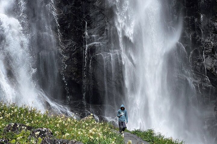 Private Waterfalls and Wonders Tour in Norway - Image 3