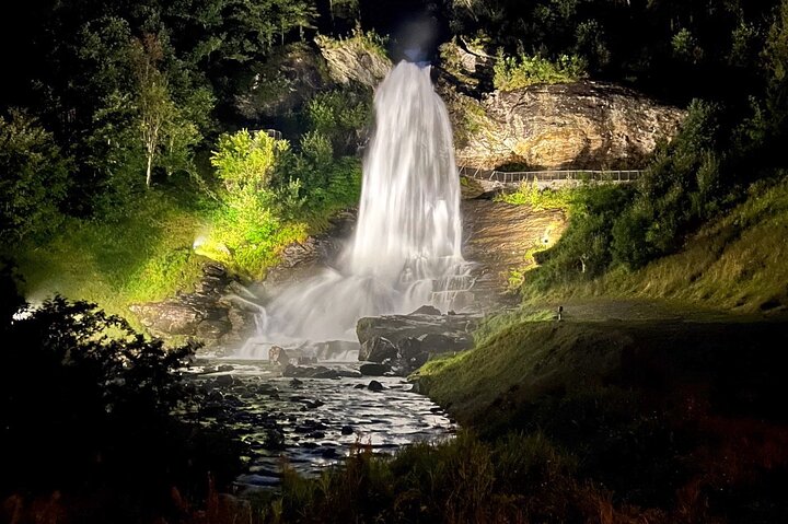 Private Waterfalls and Wonders Tour in Norway - Image 4