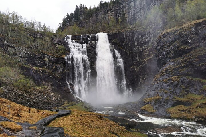 Private Waterfalls and Wonders Tour in Norway - Image 2