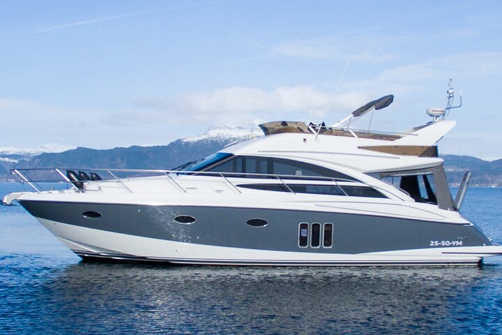 Private yacht Bergen to Salmon Eye, Iris Restaurant, Rosendal - Image 3