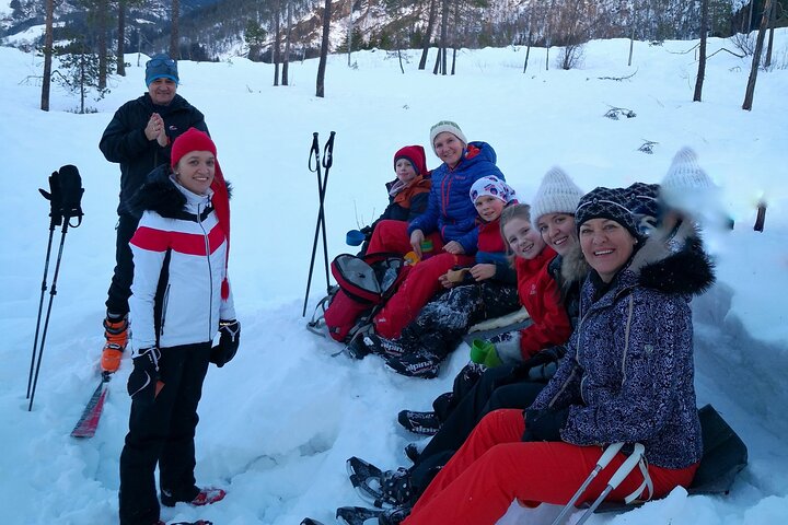 Snowshoe hiking Bergen - Norway Mountain Guides - Image 5