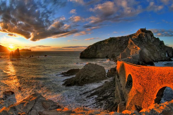 Basque Towns Private Tour with Hotel or Cruise Pickup from Bilbao - Image 1