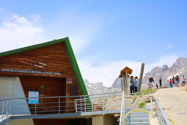 Full Day Private 4WD Tour from Bilbao to Picos de Europa. Fine meals. - Image 4