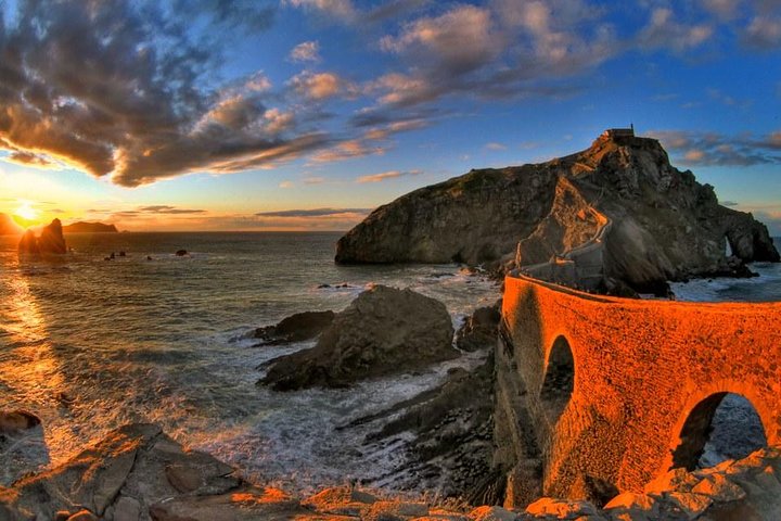 Game of Thrones Experience: Basque Country Coast Private Tour - Image 1
