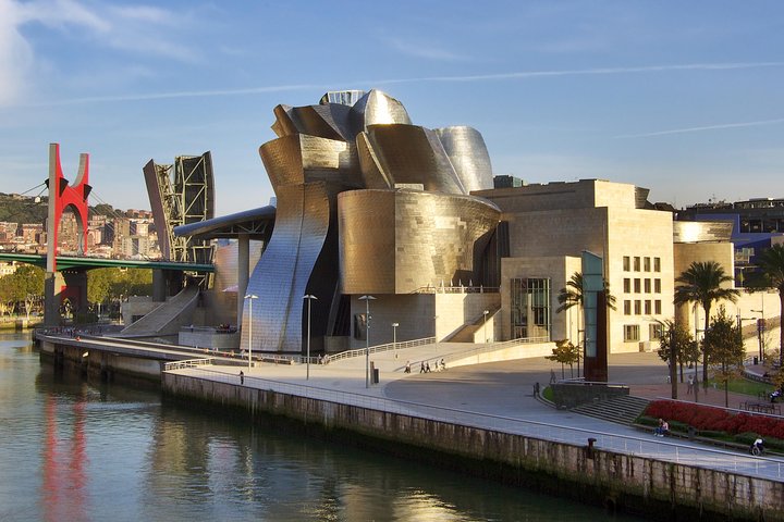 Private 4-hour City Tour of Bilbao with Hotel or Cruise Port pick-up - Image 2