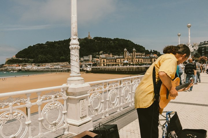 Private 5 day experience in San Sebastian. Private tours & Bilbao and Transfers - Image 4