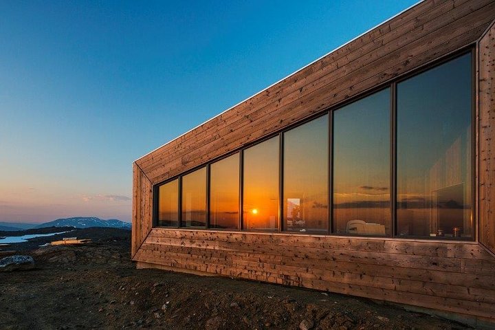 Guided tour to the Rabot cabin - Image 4