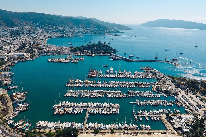 Bodrum Fullday Private Tour with Licenced Guide & Dlx Van - Image 2