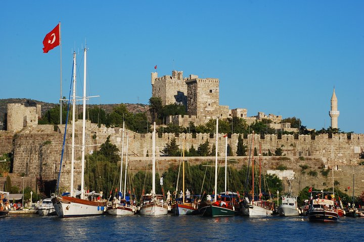 Bodrum Shore Excursion: Private Bodrum Express Sightseeing Tour - Image 4