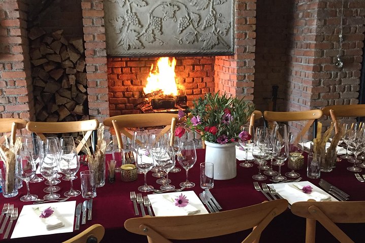 Christmas Dinner at Karnas Vineyards - Image 3