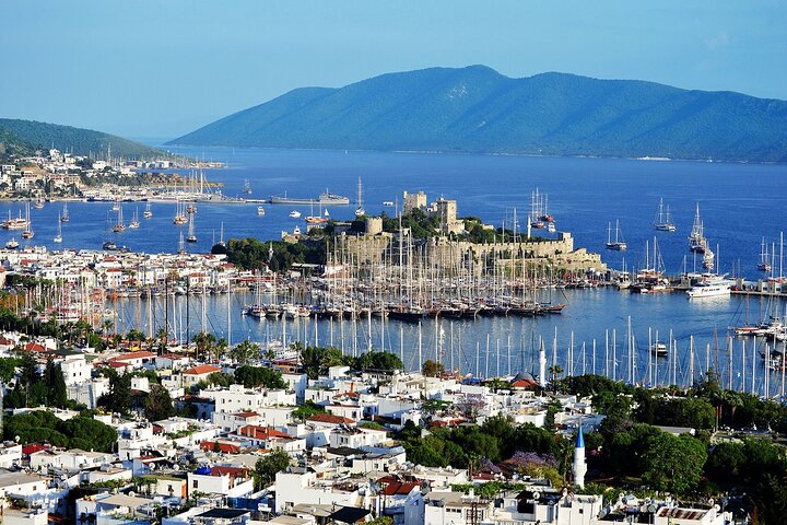 Private Walking and Shopping Tour in Bodrum - Image 5