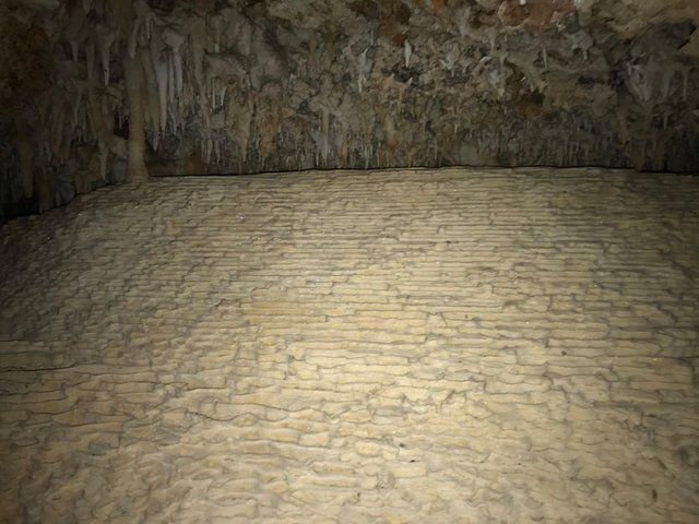 Cave Tour with Local Guide - Image 2