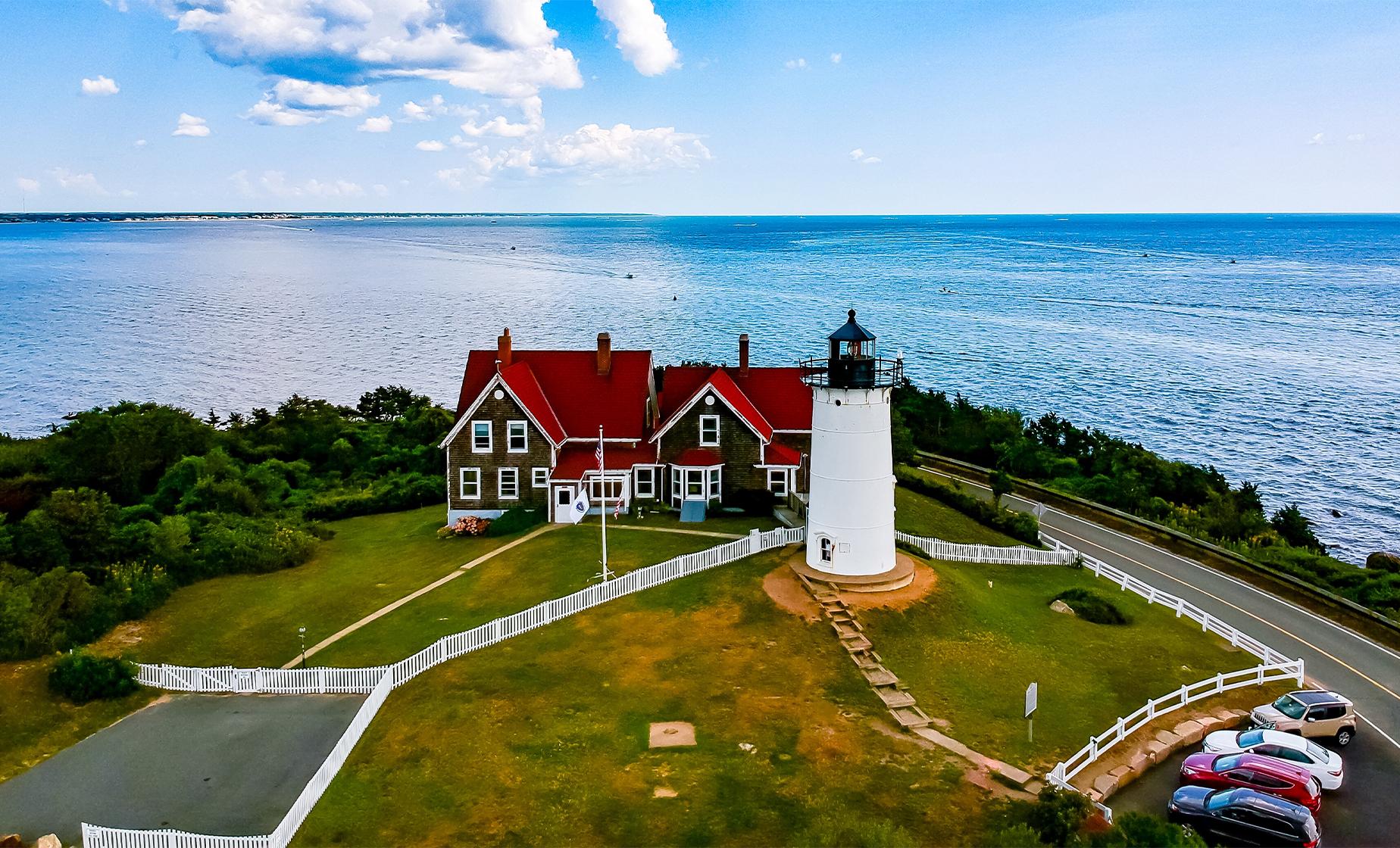 Martha's Vineyard Day Trip and Island Tour - Image 1
