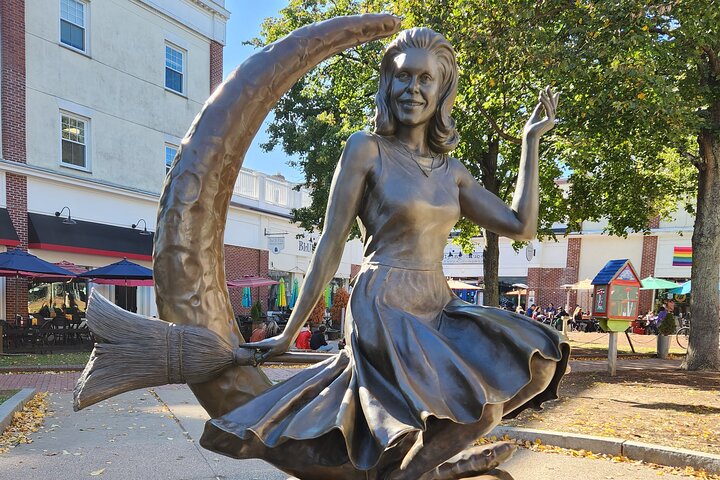 Private Day Tour of Highlights and History in Salem and Boston - Image 2