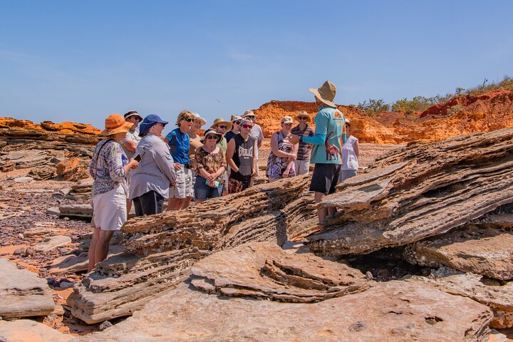 Scenic and Prehistoric Boat Tour - Image 2