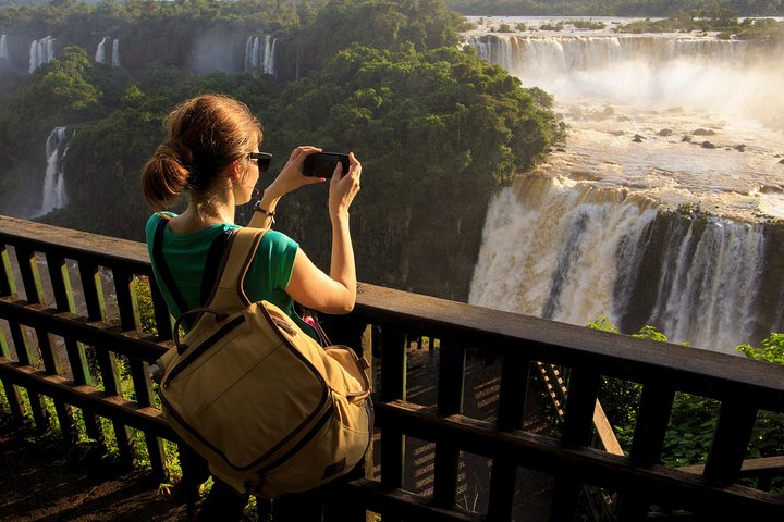 5-day adventure to Iguazu Falls travelling by bus from Buenos Aires - Image 2