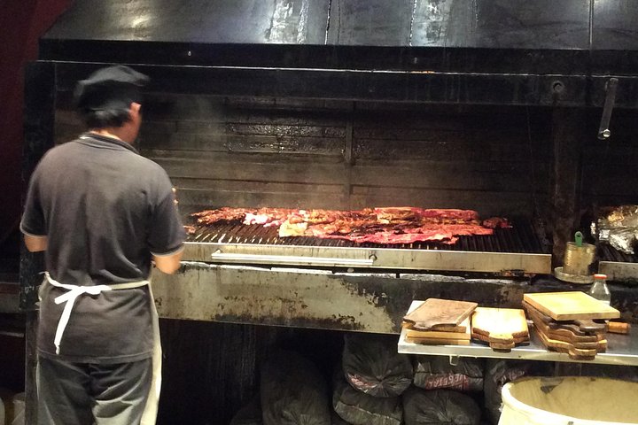 Buenos Aires by Night Private Tour with All-Inclusive Dinner - Image 2