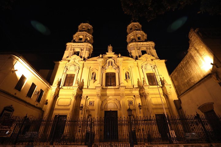 Buenos Aires by Night Private Tour with All-Inclusive Dinner - Image 4