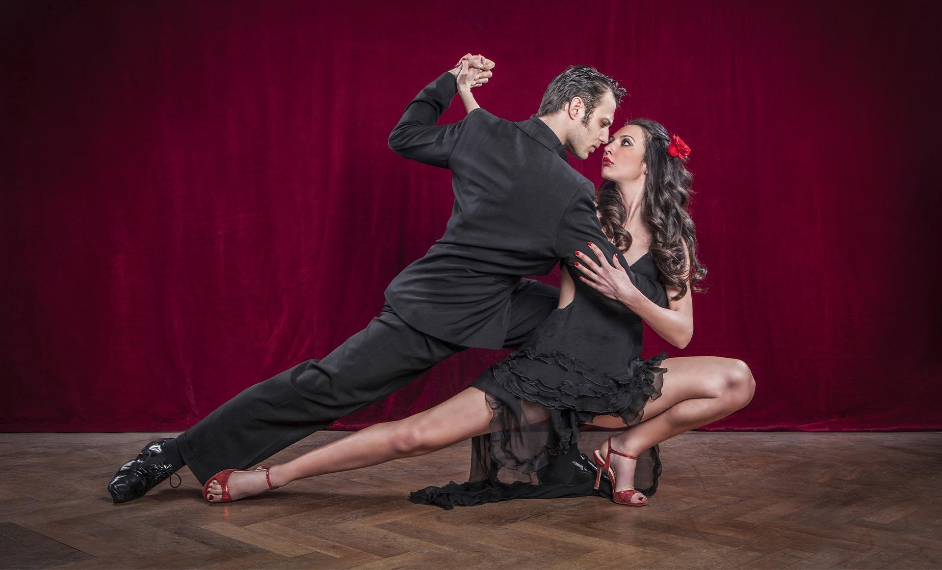 Cafe de los Angelitos Tango Show & Drinks - Image 1