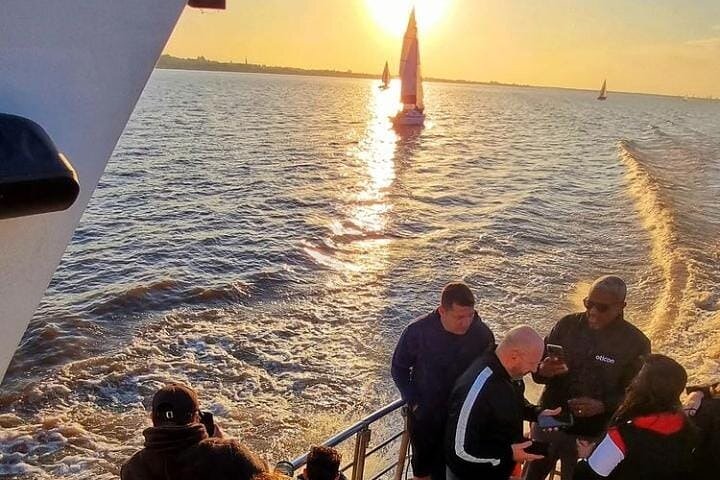  Delta Premium with Navigation and Local Guide in Private - Image 2