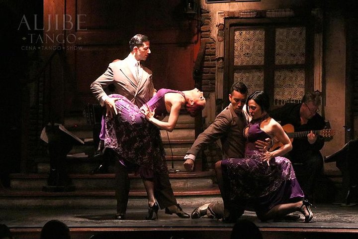 Early Tango Dinner-Show with Semi Private Transfer - Image 3