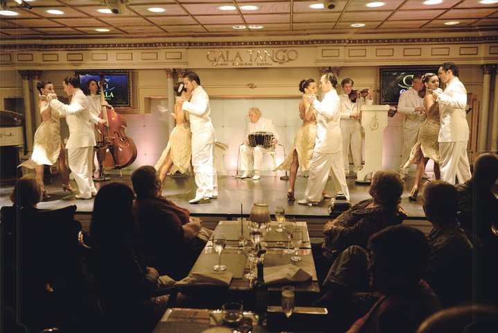 Gala Tango Show in Buenos Aires (with optional dinner) - Image 3