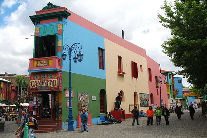Half Day Private City Tour Discovering Buenos Aires and Tango - Image 2